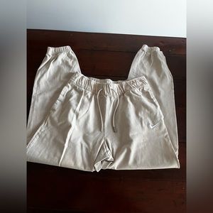 Nike Sweatpants